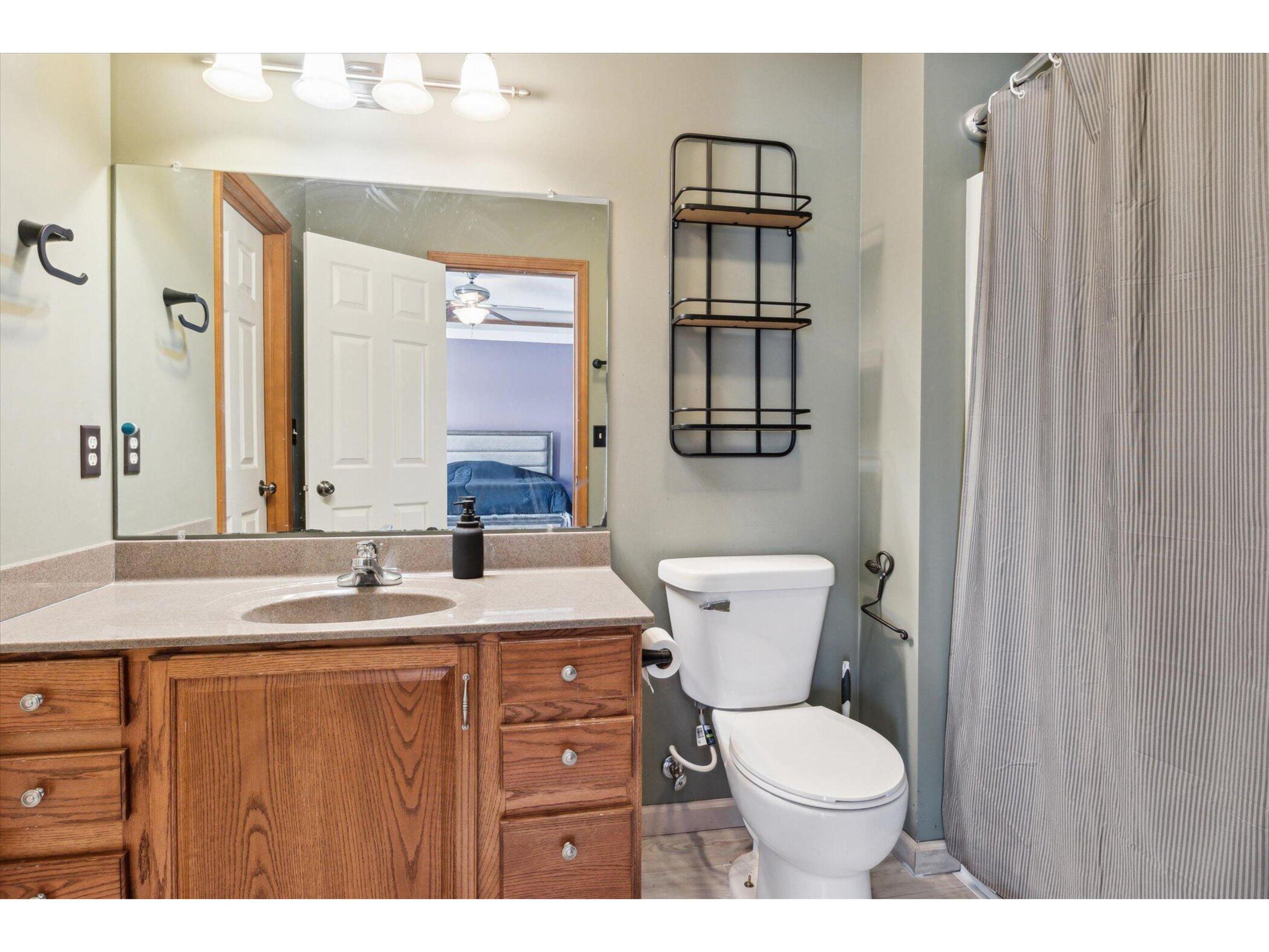 116 Westgate Boulevard Wakarusa, IN 46573 - Photo 26 of 36