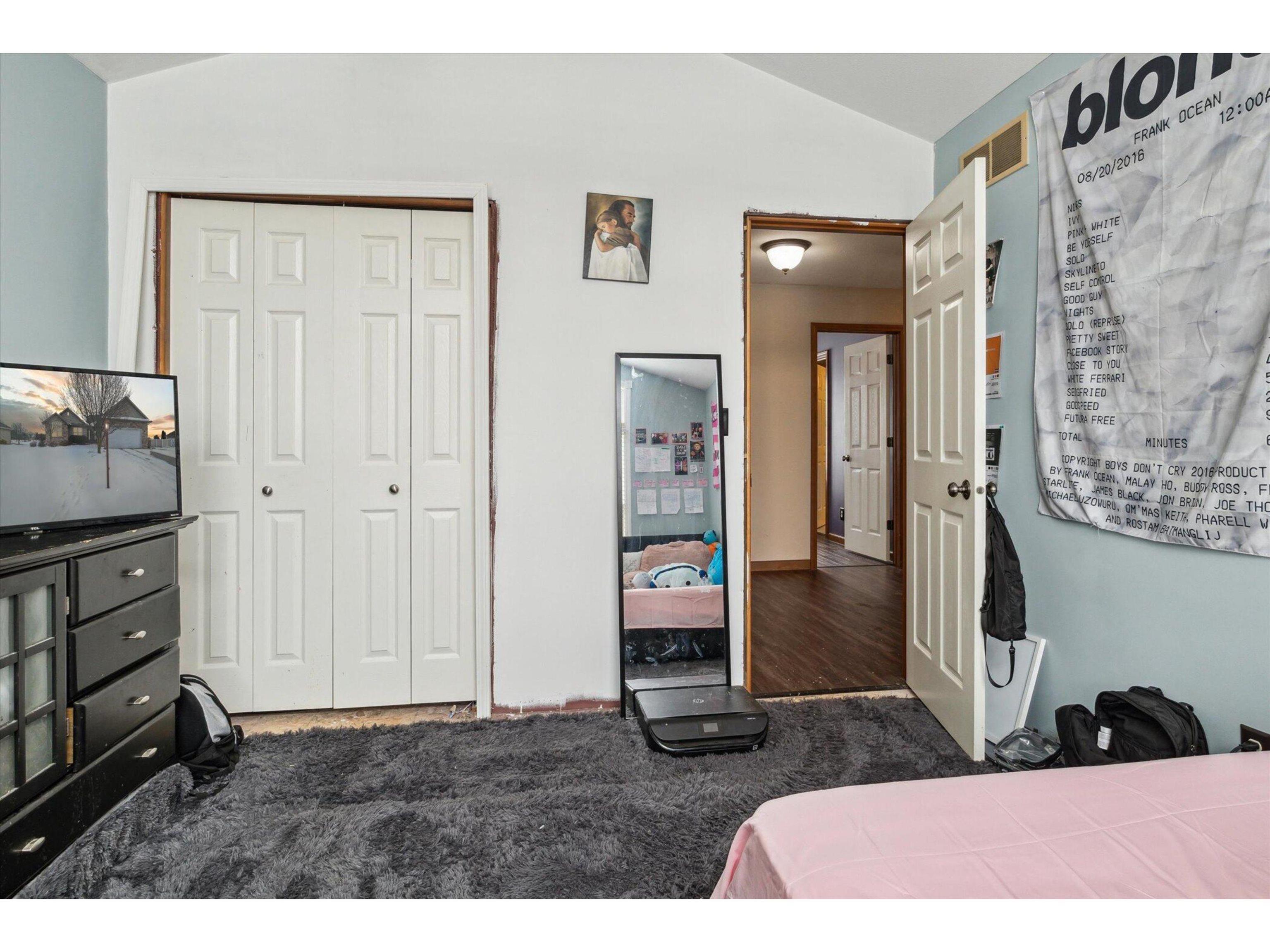 116 Westgate Boulevard Wakarusa, IN 46573 - Photo 27 of 36