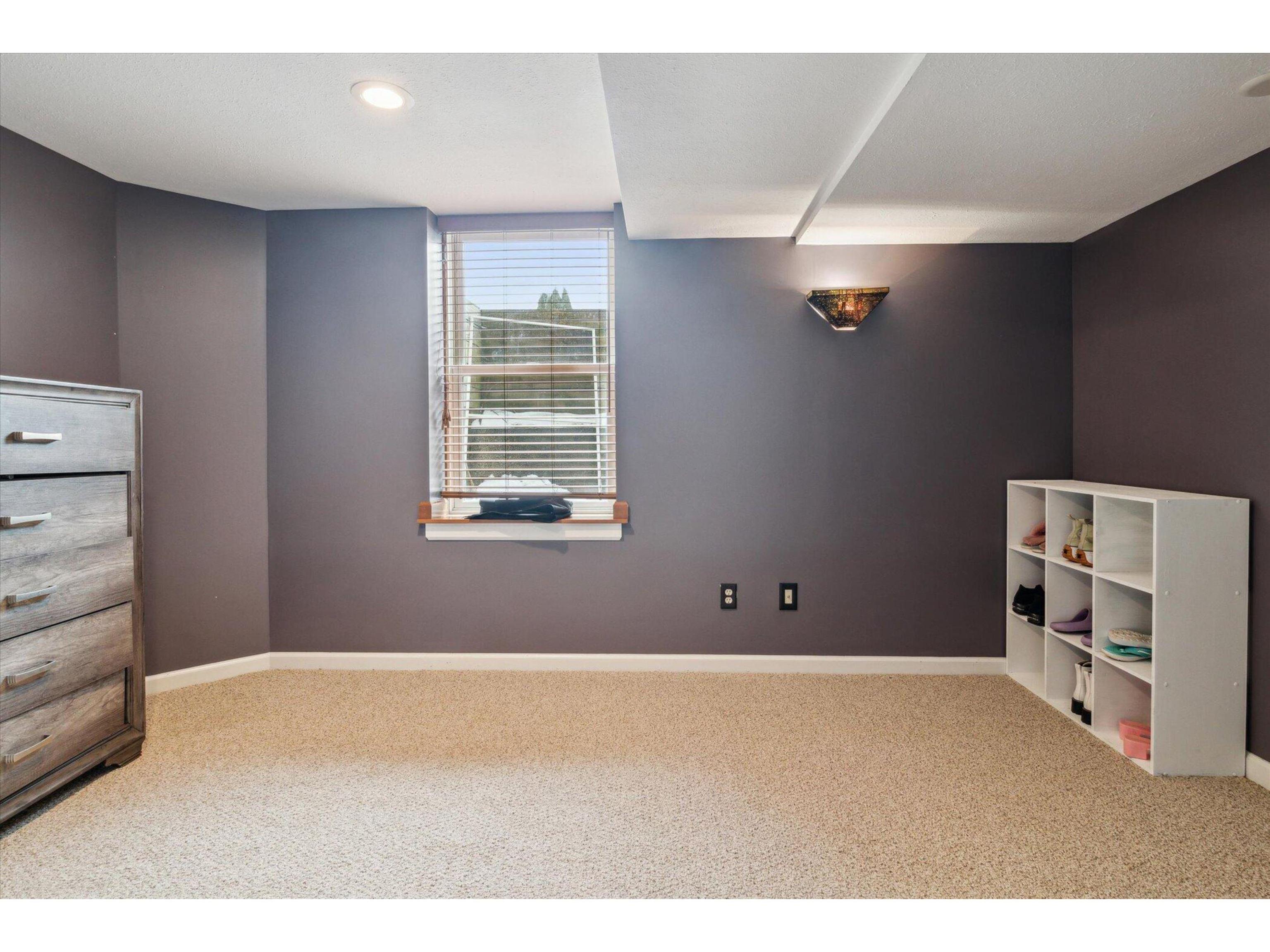 116 Westgate Boulevard Wakarusa, IN 46573 - Photo 30 of 36