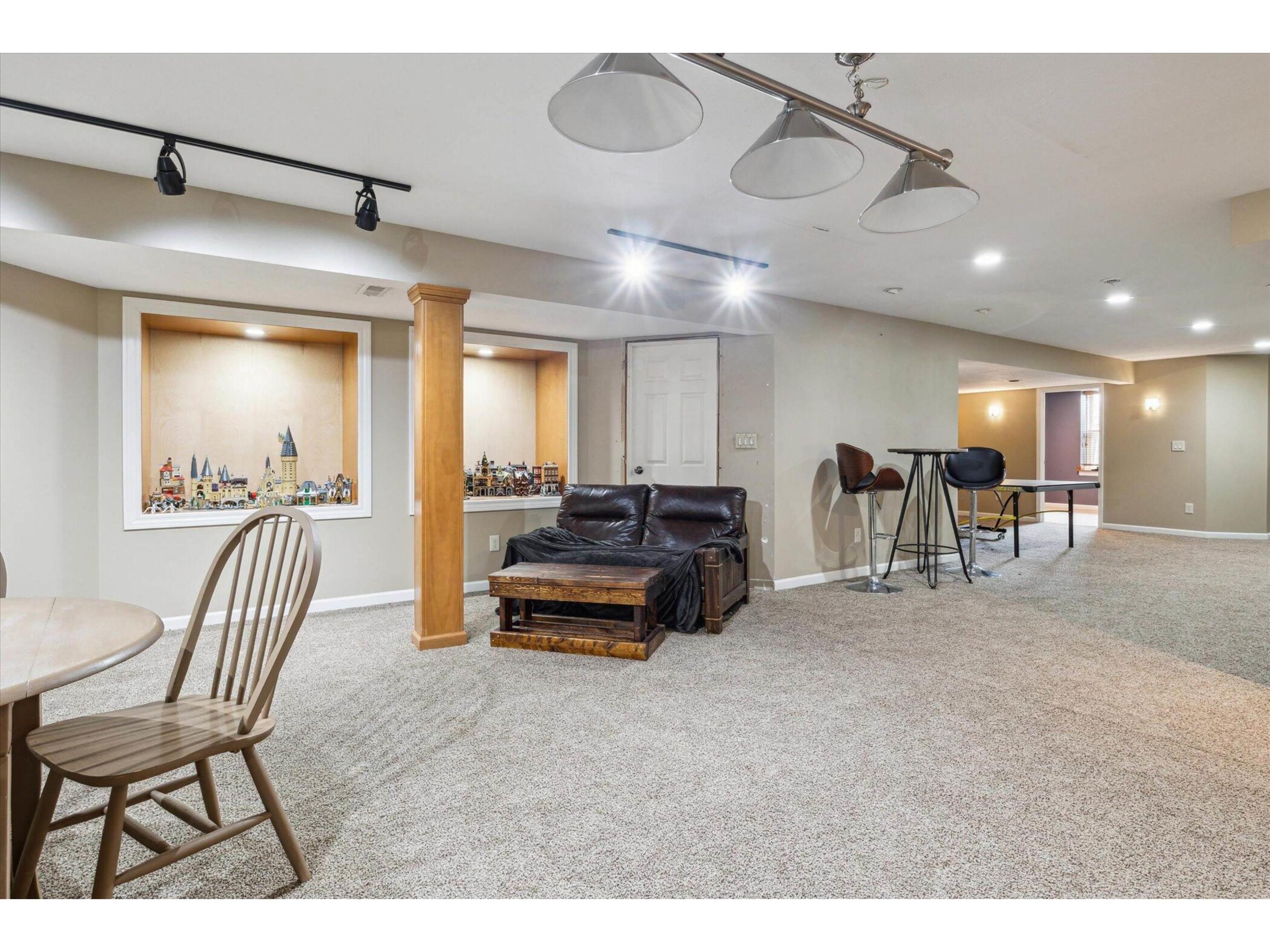 116 Westgate Boulevard Wakarusa, IN 46573 - Photo 35 of 36