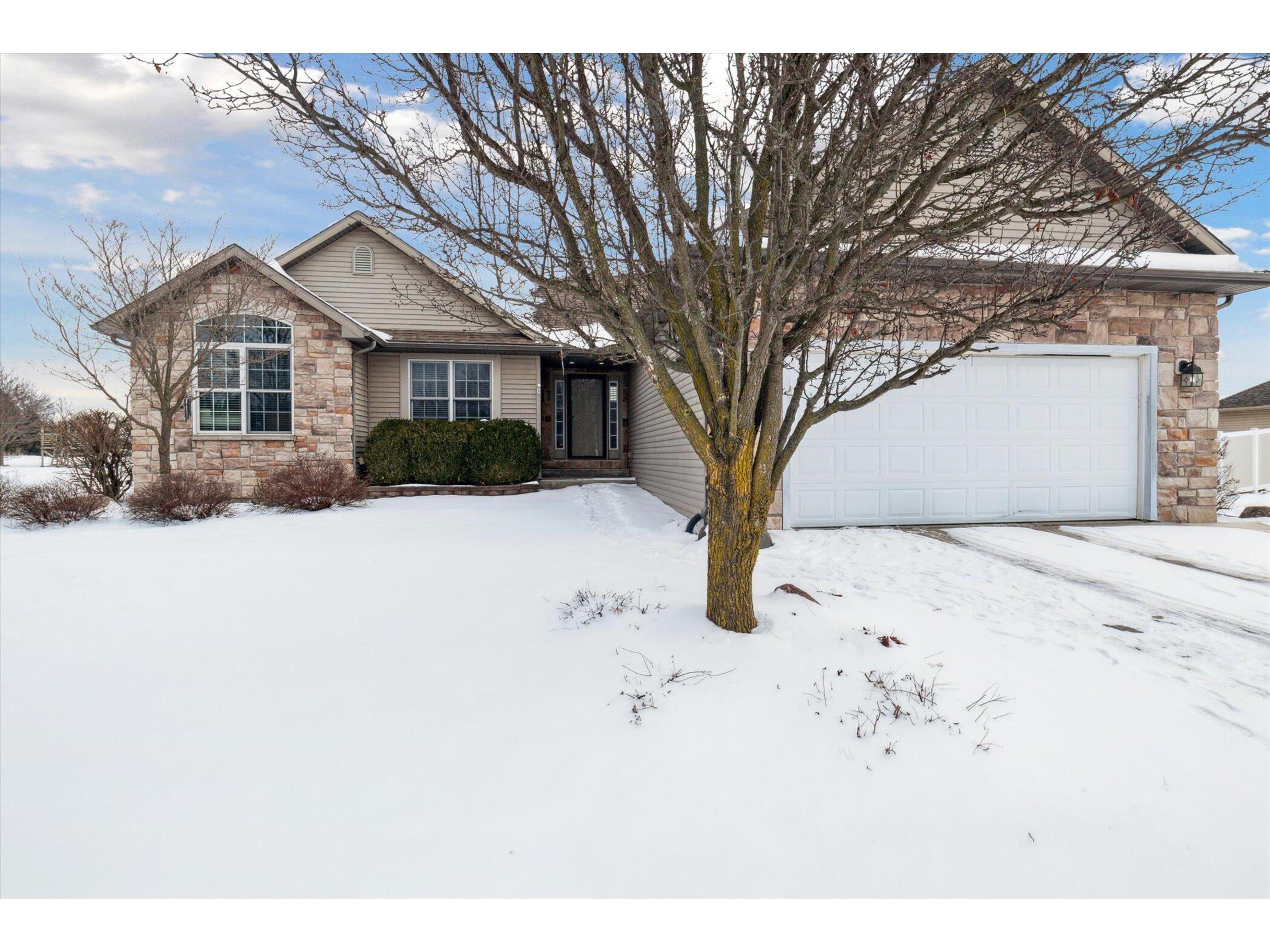 116 Westgate Boulevard Wakarusa, IN 46573 - Photo 6 of 36