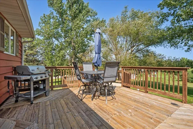 $455,000 | N3732 690th Street, Ellsworth, WI 54011