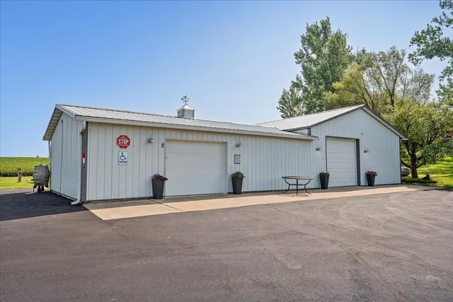 $455,000 | N3732 690th Street, Ellsworth, WI 54011