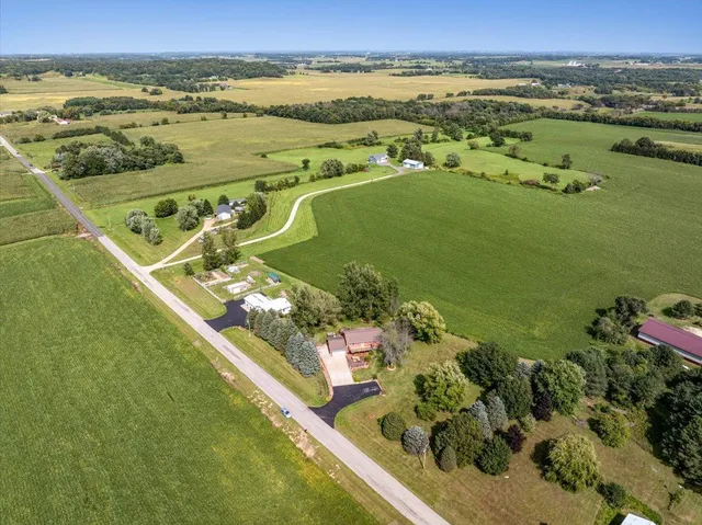 $455,000 | N3732 690th Street, Ellsworth, WI 54011