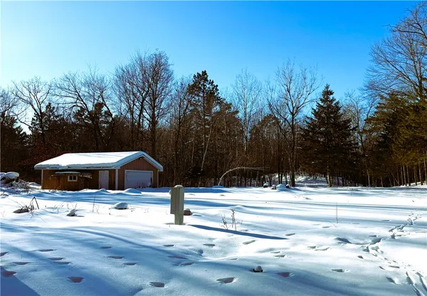 $225,000 | N6718 5th Street, Springbrook, WI 54875