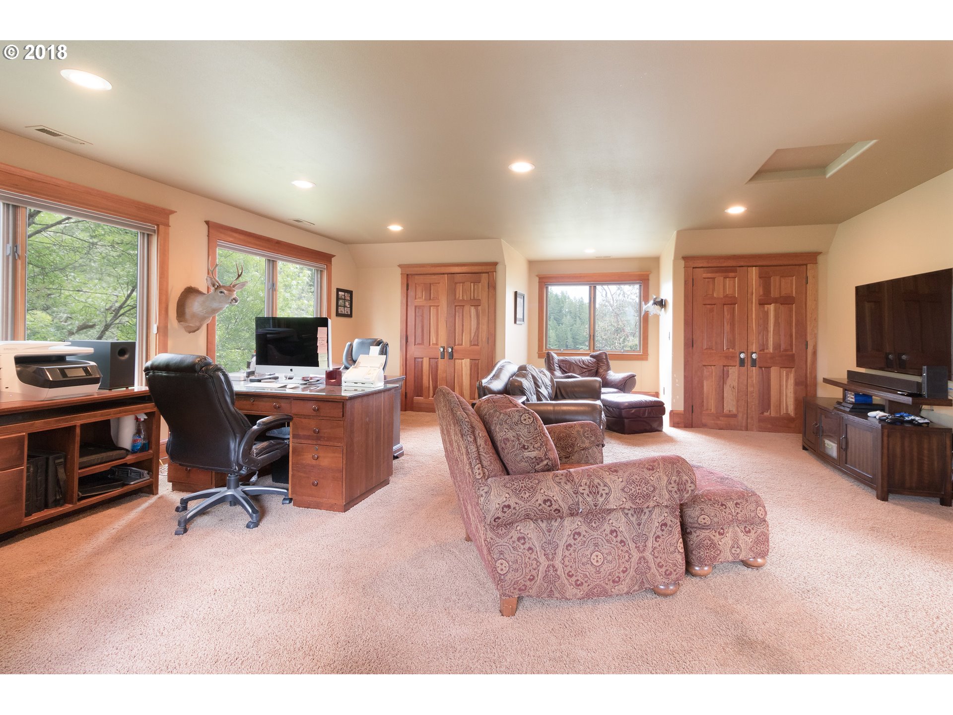 155 Upper Camp Loop Road Roseburg, OR 97470 - Photo 13 of 31 Gallery Image 13