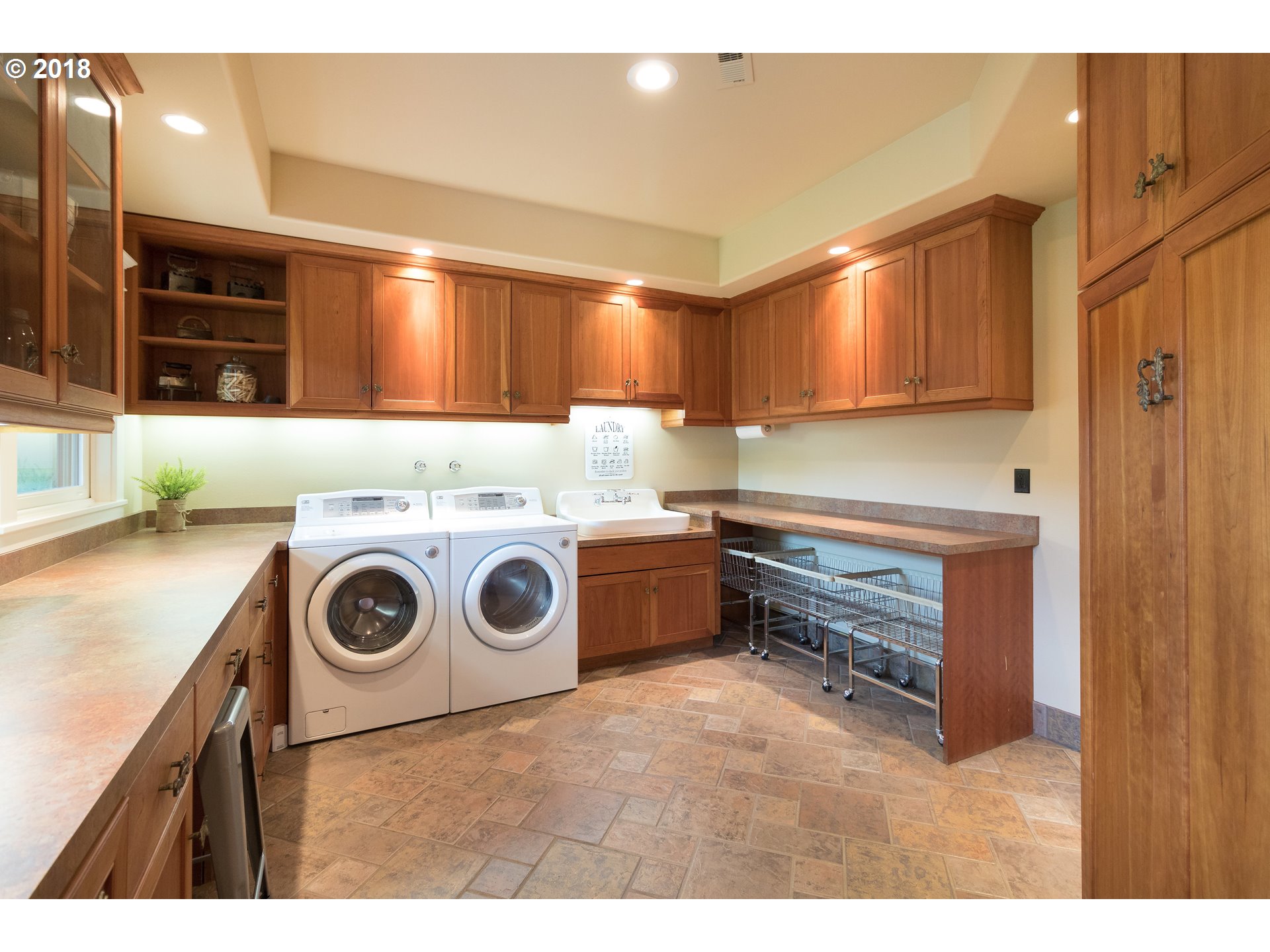 155 Upper Camp Loop Road Roseburg, OR 97470 - Photo 24 of 31 Gallery Image 24