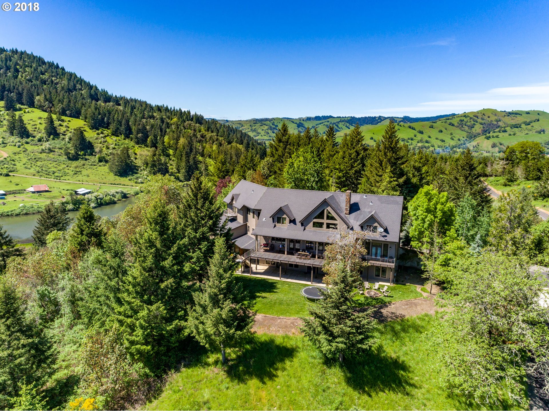 155 Upper Camp Loop Road Roseburg, OR 97470 - Photo 30 of 31 Gallery Image 30