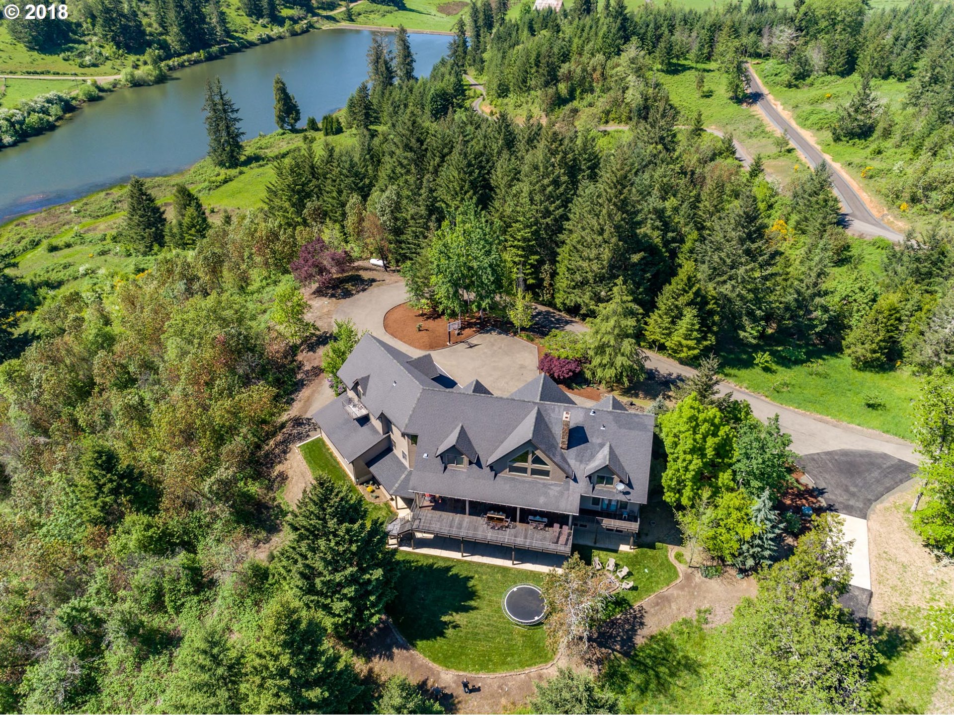 155 Upper Camp Loop Road Roseburg, OR 97470 - Photo 31 of 31 Gallery Image 31