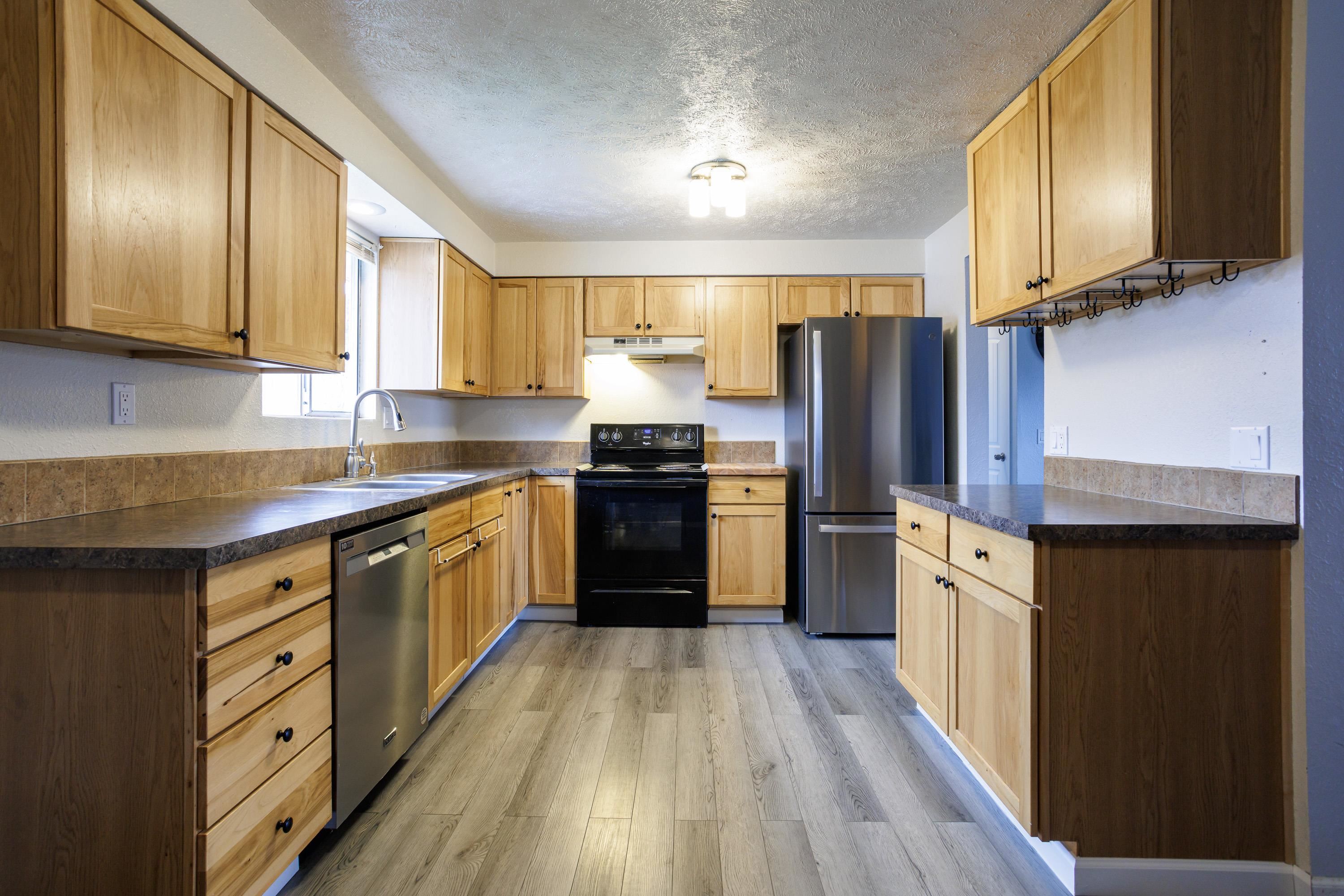 1206 South Best Road Veradale, WA 99037 - Photo 6 of 48