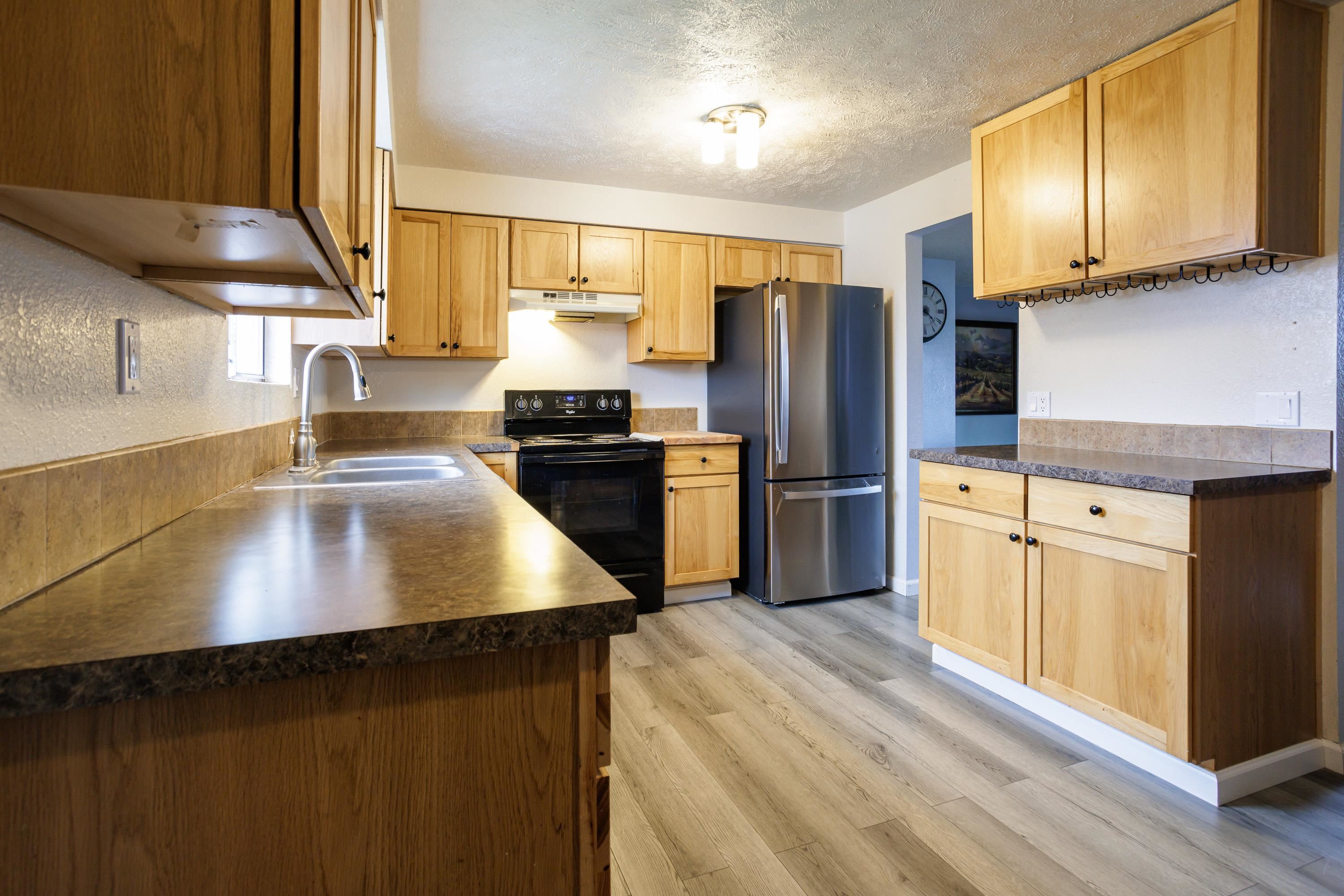 1206 South Best Road Veradale, WA 99037 - Photo 7 of 48