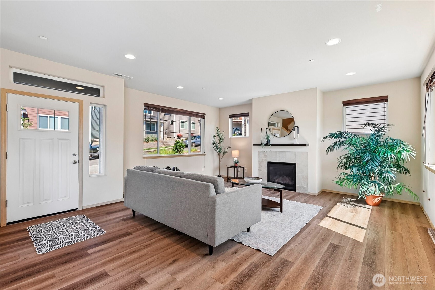 2548 Filbert Avenue Bremerton, WA 98310 - Photo 6 of 35 Gallery Image 6