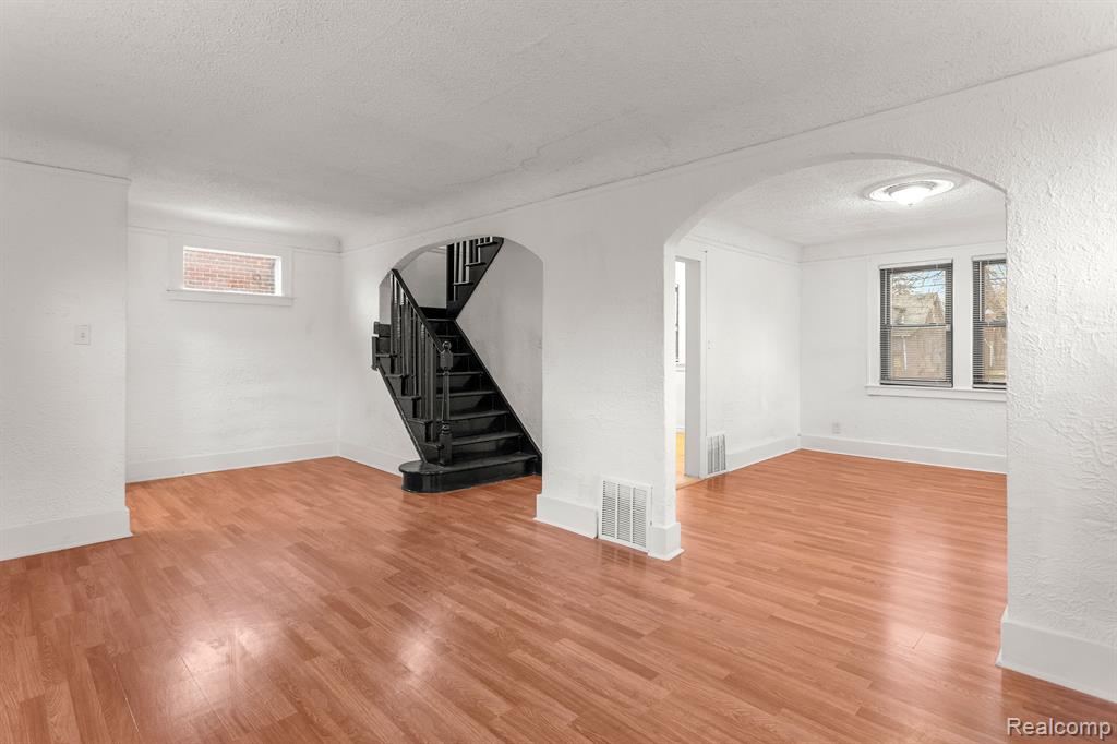 16511 Appoline Street Detroit, MI 48235 - Photo 4 of 30 Gallery Image 4