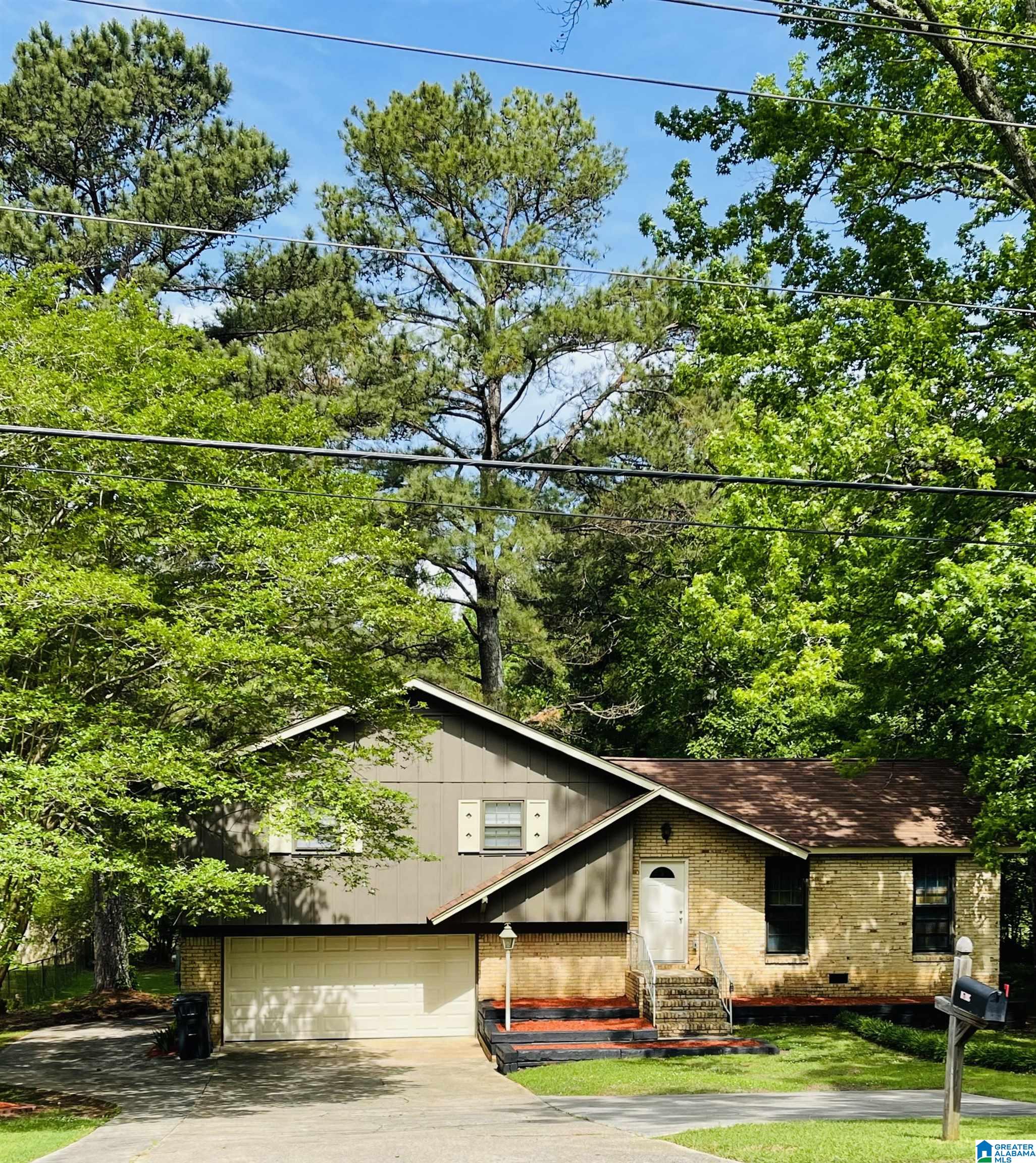 1720 Old Springville Road Birmingham, AL 35215 - Photo 1 of 15