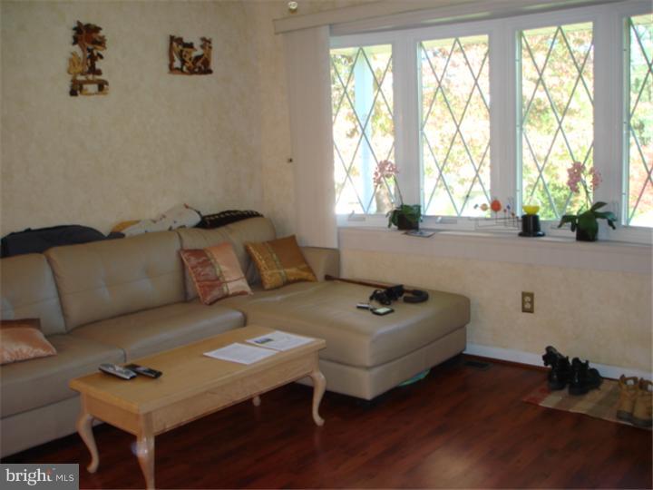 1208 Ridgeview Drive Phoenixville, PA 19460 - Photo 3 of 6 Living Room