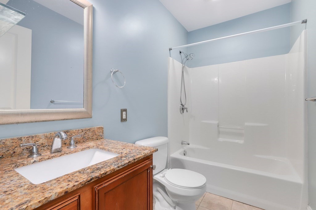 87 Ash Street, Unit 22 Waltham, MA 02453 - Photo 14 of 23