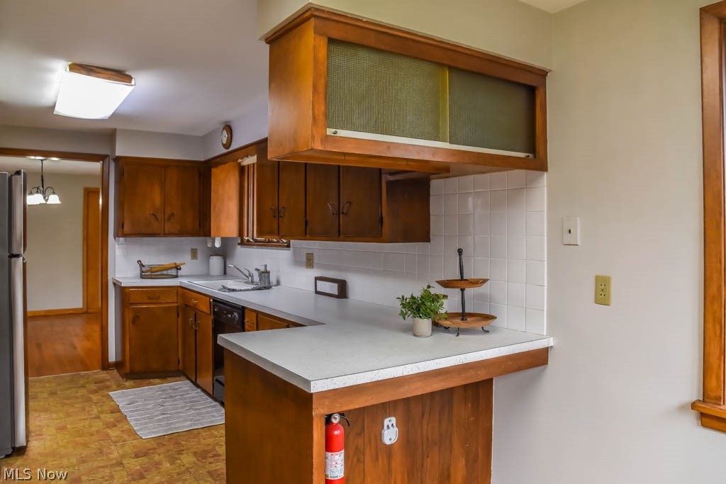 3525 25th Street Northwest Canton, OH 44708 - Photo 7 of 29 Kitchen