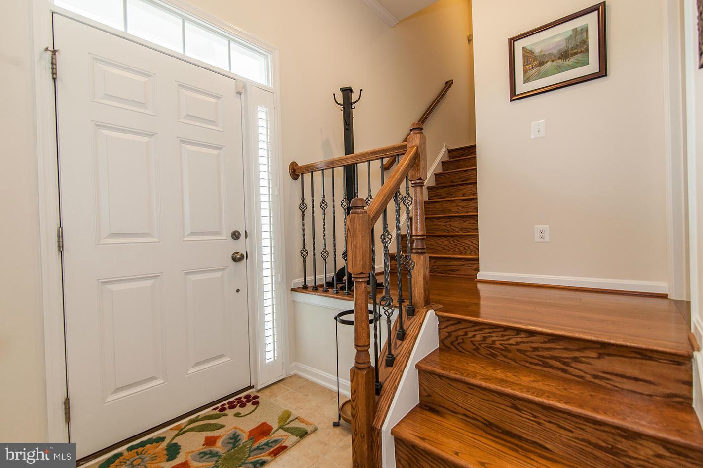 43403 Rickenbacker Square Ashburn, VA 20147 - Photo 3 of 28 Interior (General)