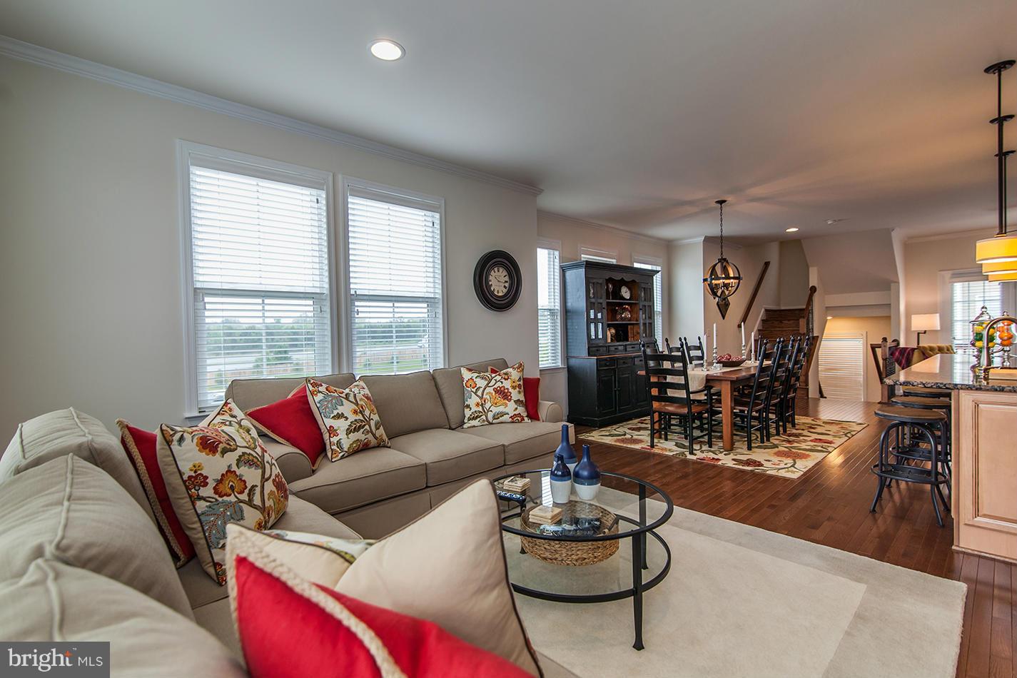 43403 Rickenbacker Square Ashburn, VA 20147 - Photo 6 of 28 Living Room