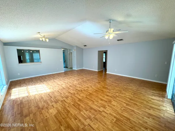 $2,400 | 696 Hampton Downs Court, St. Johns, FL 32259