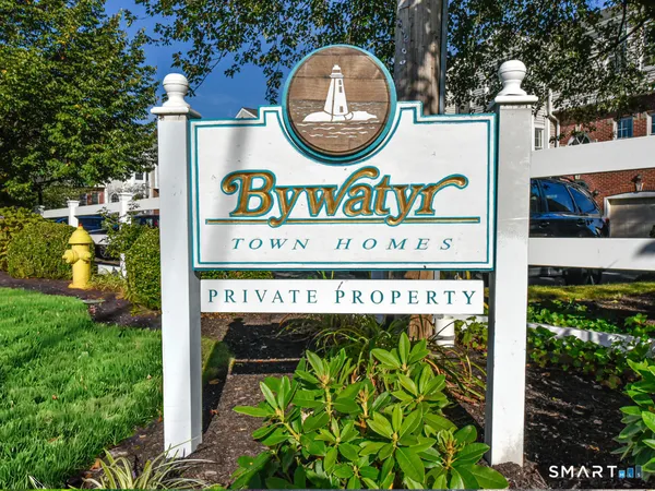 $649,000 | 80 Bywater Lane, Unit 80, Bridgeport, CT 06605