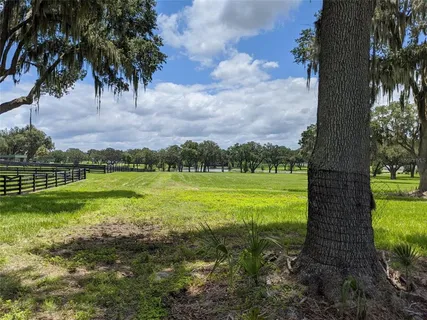 $595,000 | 25 Southeast 159th Lane, Summerfield, FL 34491