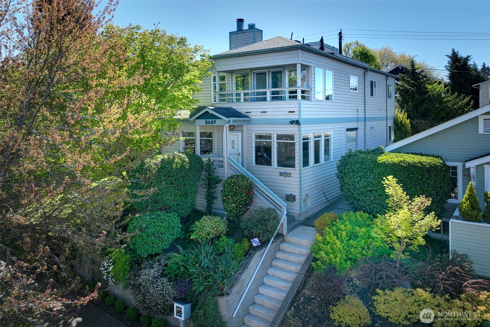 2147 North 63rd Street Seattle, WA 98103 - Photo 1 of 30 Gallery Image 1