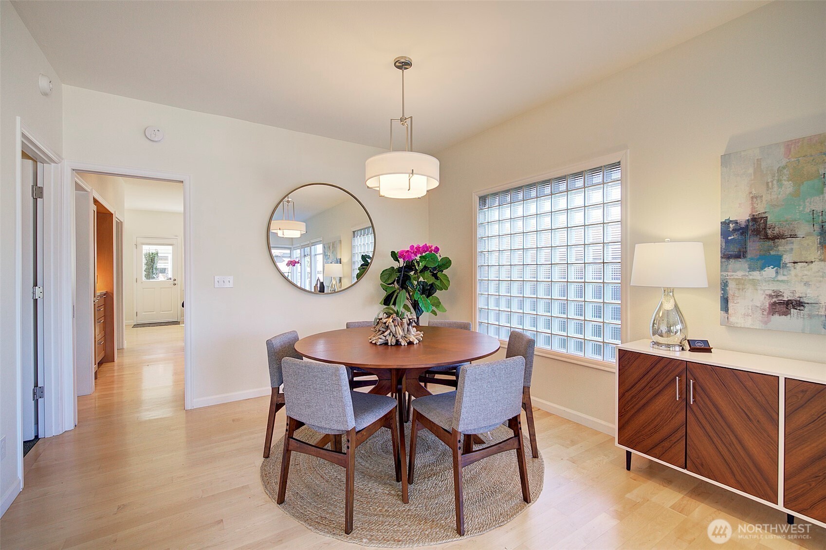 2147 North 63rd Street Seattle, WA 98103 - Photo 6 of 30 Gallery Image 6