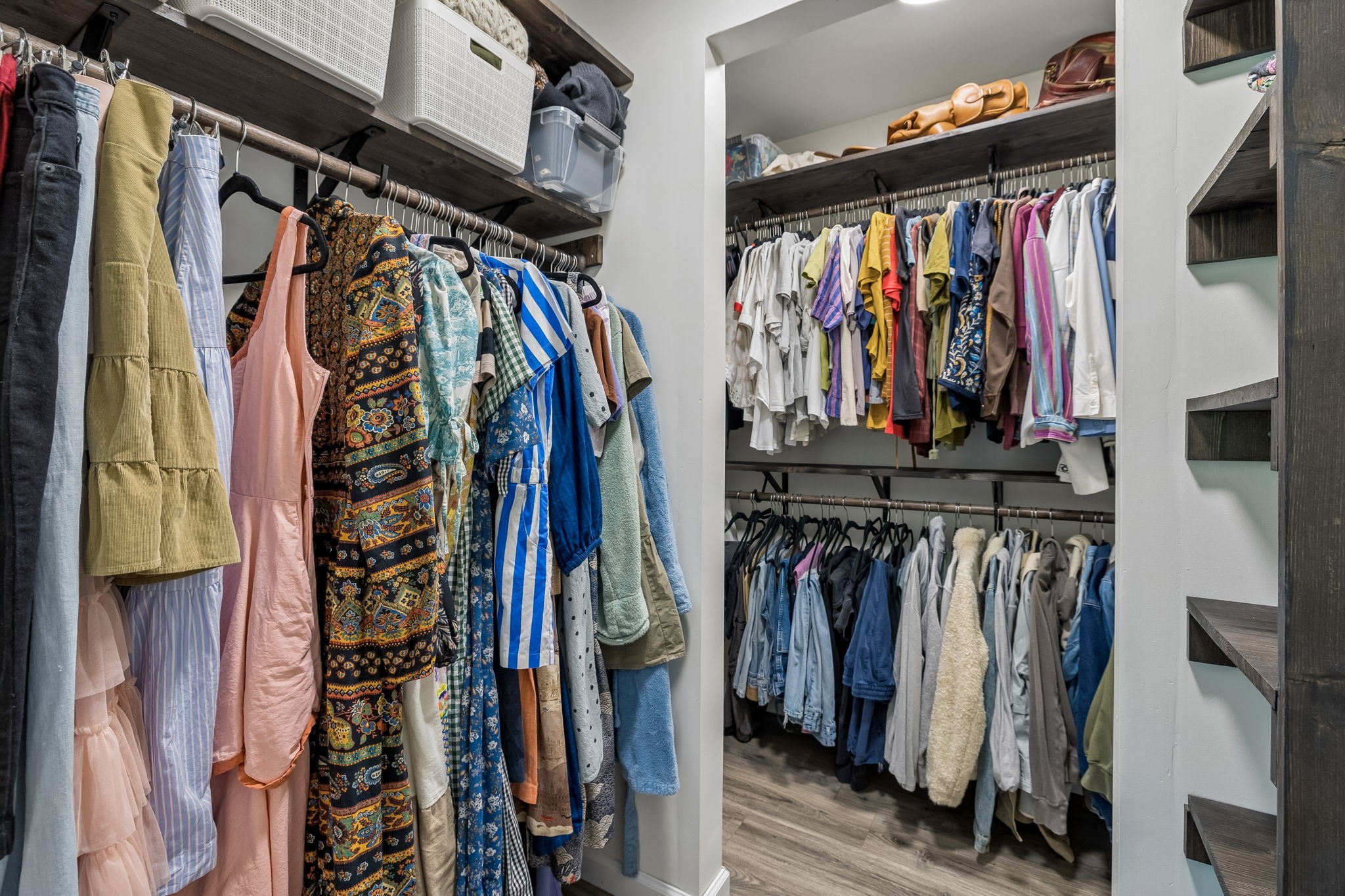 1915 Greenwood Road Charlotte, TN 37036 - Photo 27 of 60 a view of walk in closet with clothes