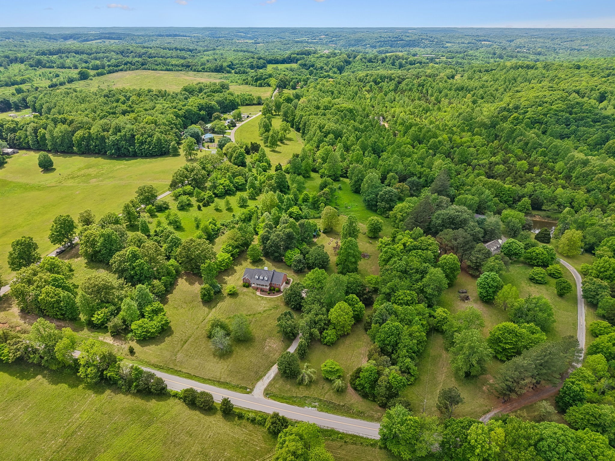 1915 Greenwood Road Charlotte, TN 37036 - Photo 58 of 60