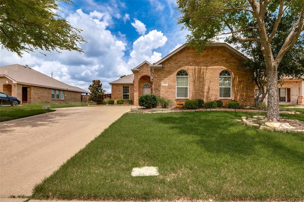 105 High Meadow Road Red Oak, TX 75154 - Photo 2 of 25