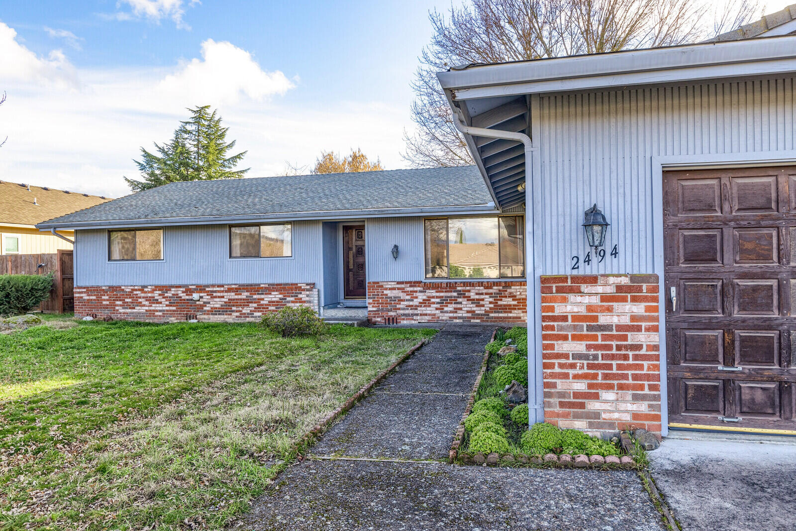 2494 Spring Street Medford, OR 97504 - Photo 34 of 36 04_SS_4_mls