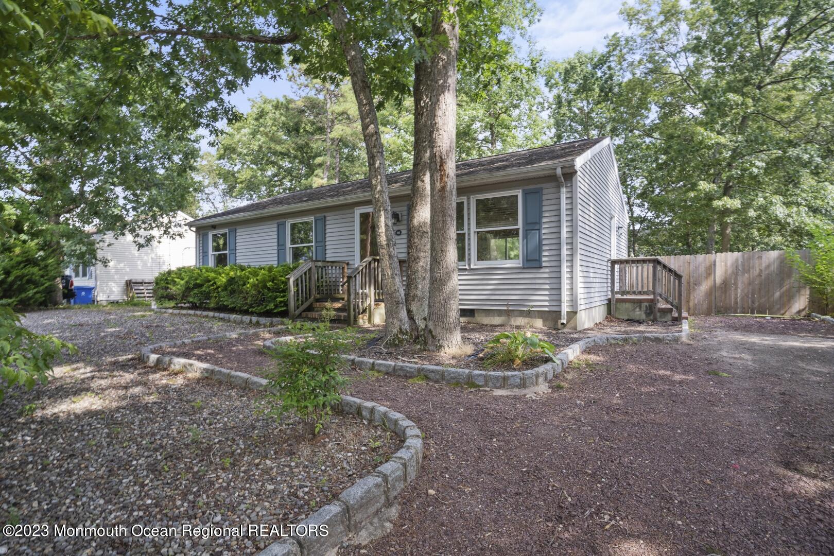 147 Riptide Avenue Manahawkin, NJ 08050 - Photo 3 of 32 147 Riptide Ave (2)