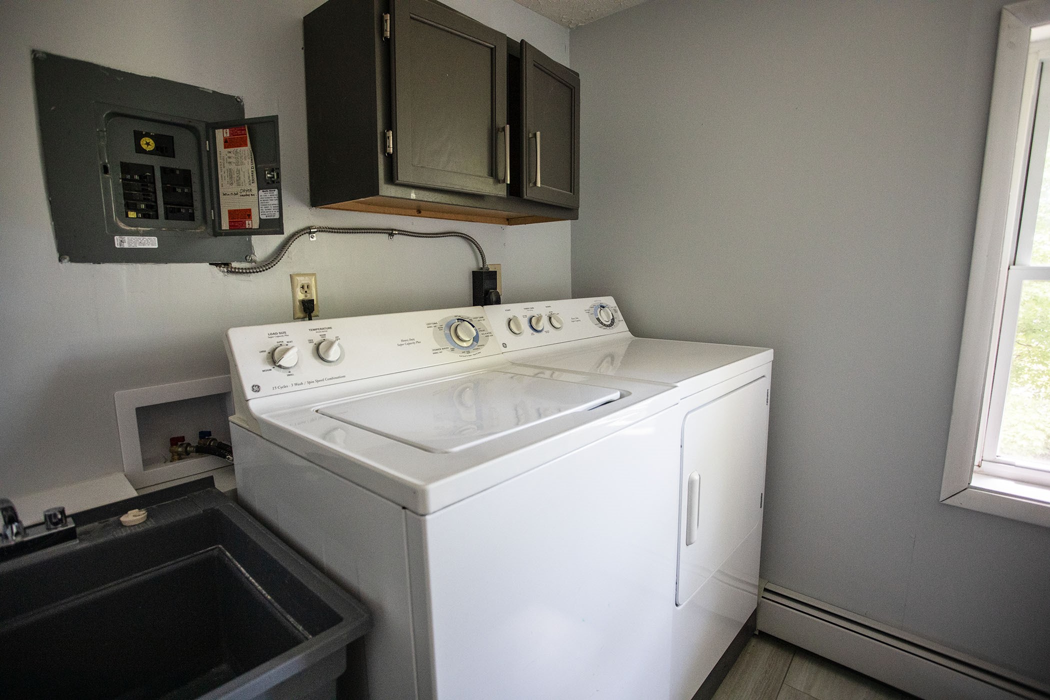 6382 West Lake Road Erie, PA 16505 - Photo 24 of 38 2nd floor laundry
