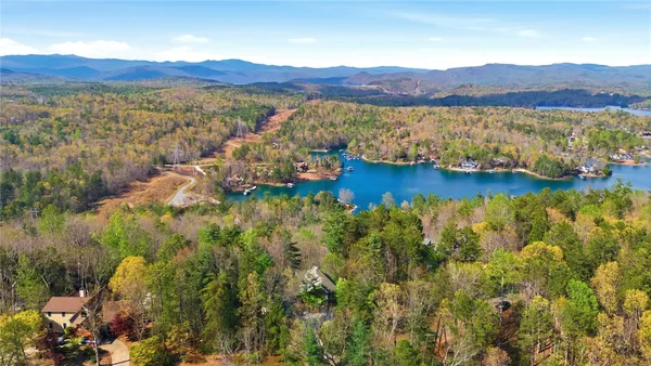 $980,000 | 234 Bay View Drive, Salem, SC 29676