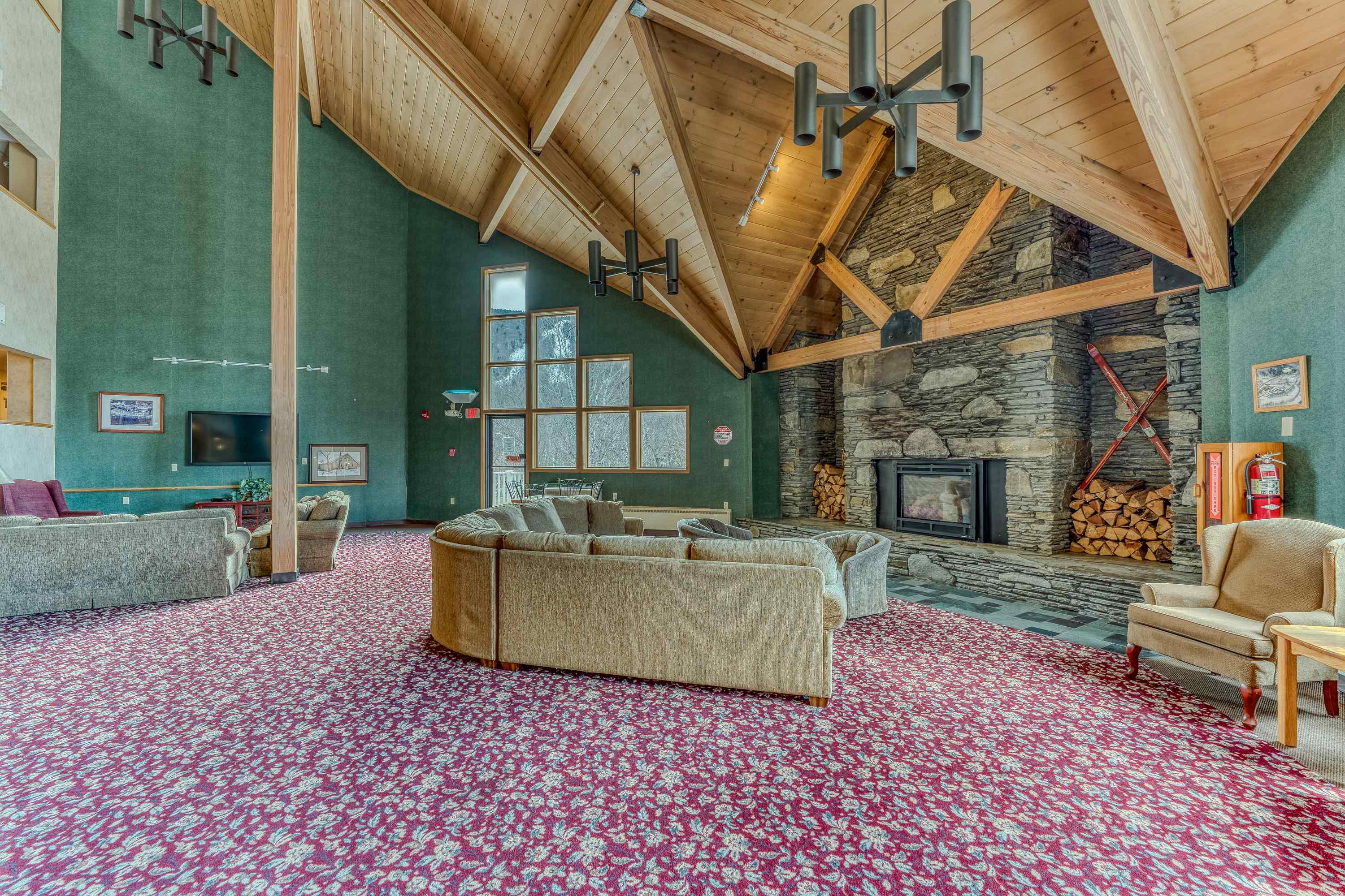 36 Lodge Road, Unit C208 Lincoln, NH 03251 - Photo 11 of 39 Gallery Image 11