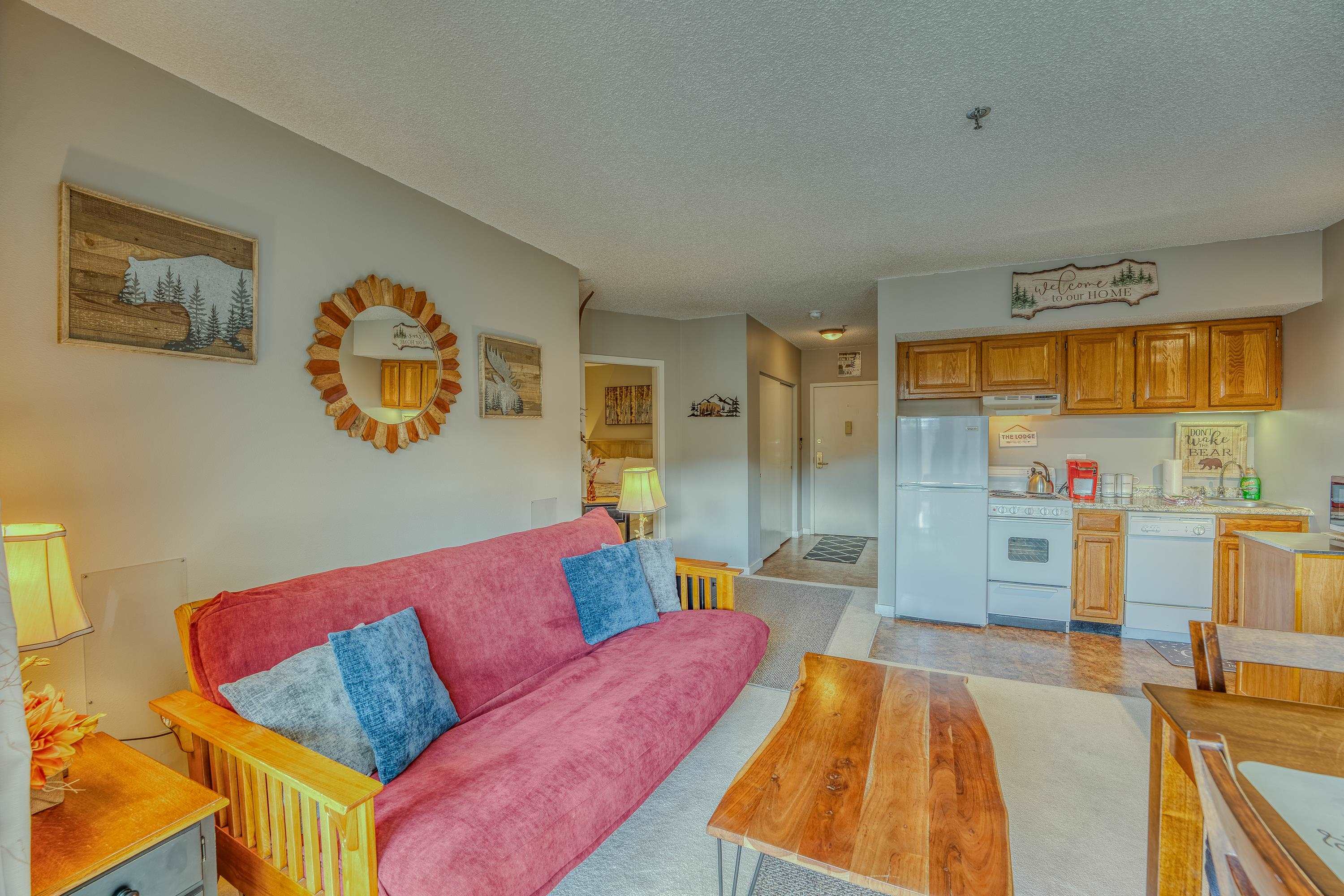 36 Lodge Road, Unit C208 Lincoln, NH 03251 - Photo 35 of 39 Gallery Image 35