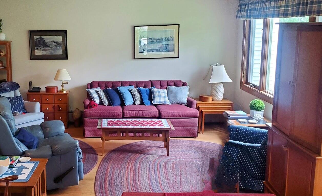 36 Dunning Boulevard Bangor, ME 04401 - Photo 3 of 56 20250609_143130-EDIT~2