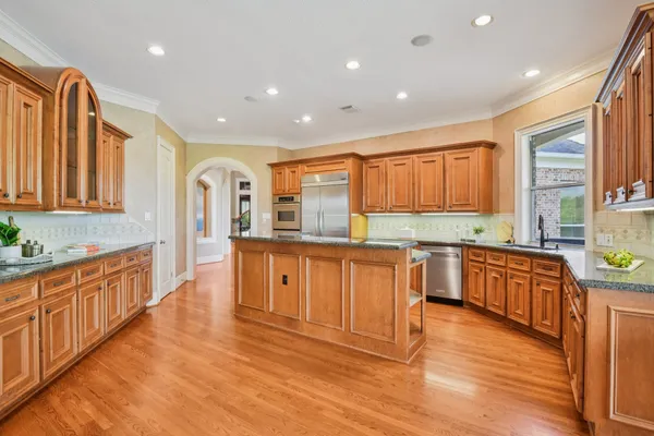 $6,000 | 2 Wilmington Court, Sugar Land, TX 77479