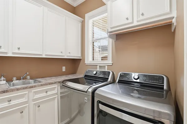 $6,000 | 2 Wilmington Court, Sugar Land, TX 77479