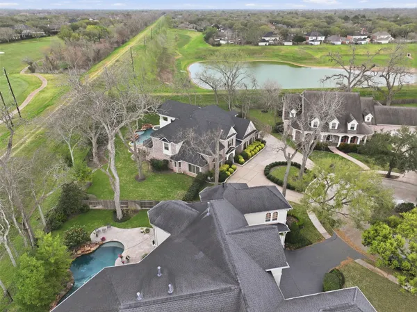 $6,000 | 2 Wilmington Court, Sugar Land, TX 77479