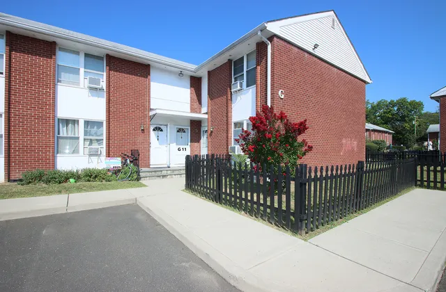 $275,000 | 15 Madison Street, Unit G11, Norwalk, CT 06854