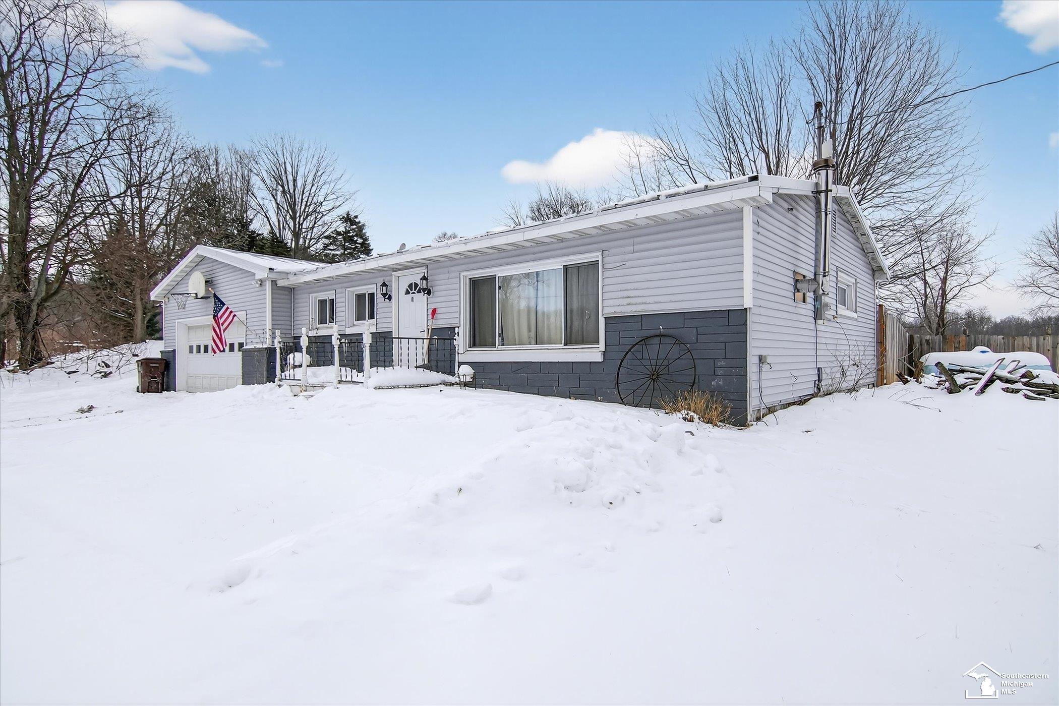 12261 Pope Church Road Springport, MI 49284 - Photo 4 of 53