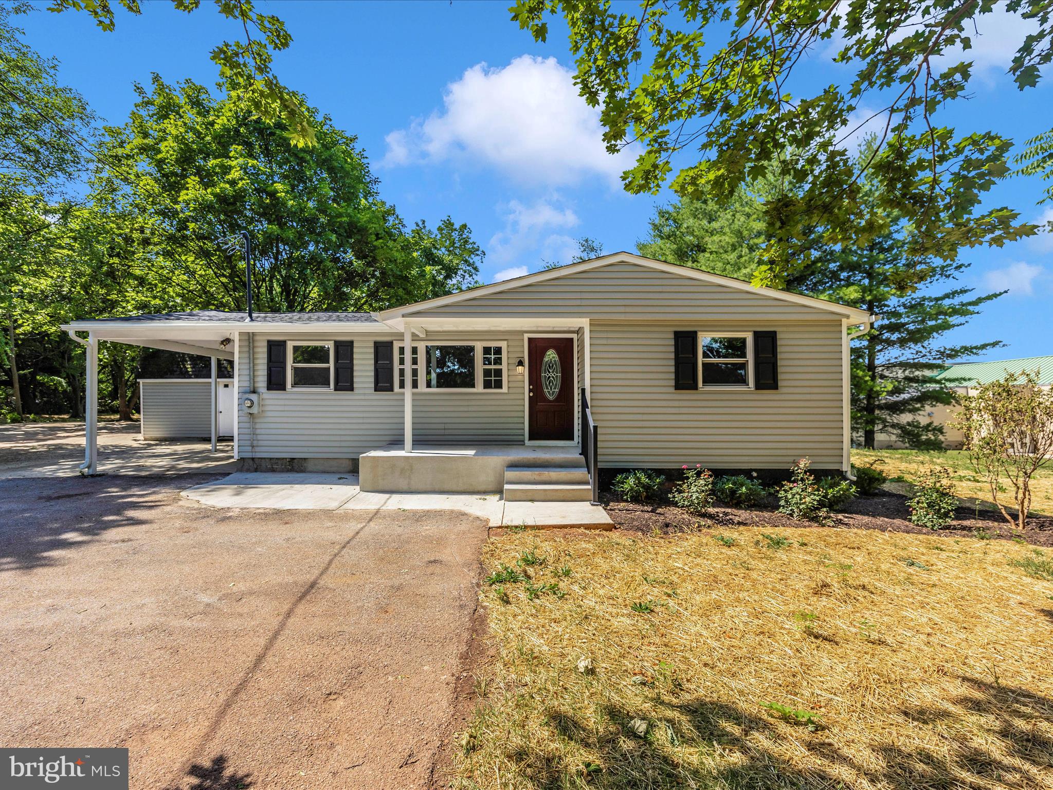8004 Rocky Ridge Road Thurmont, MD 21788 - Photo 1 of 37 Exterior Front