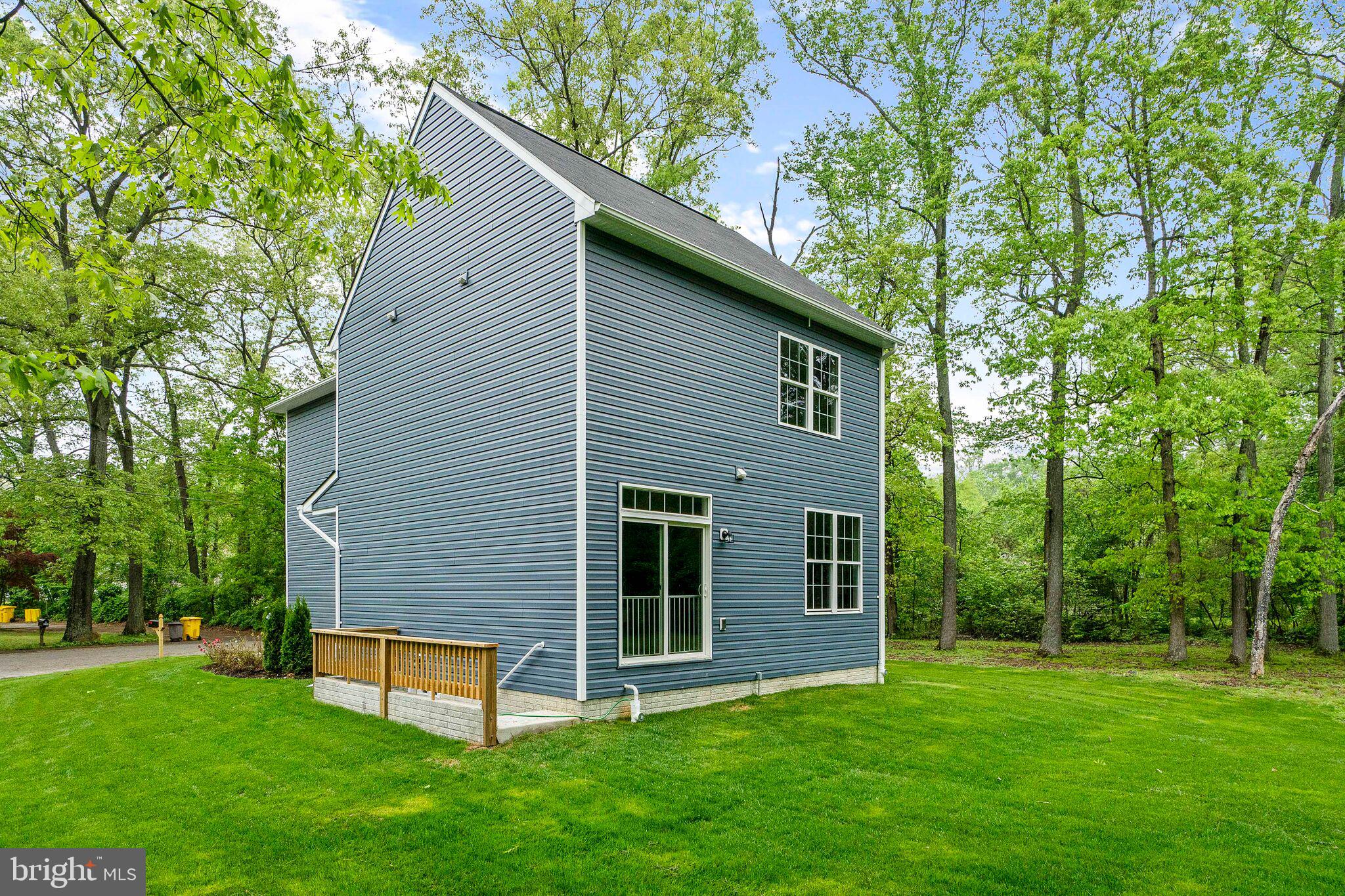 8218 Old Mill Road Pasadena, MD 21122 - Photo 5 of 49 Gallery Image 5