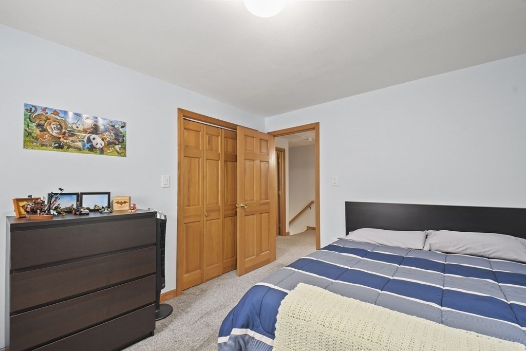 33 Wilson Road Dracut, MA 01826 - Photo 32 of 39 Gallery Image 32