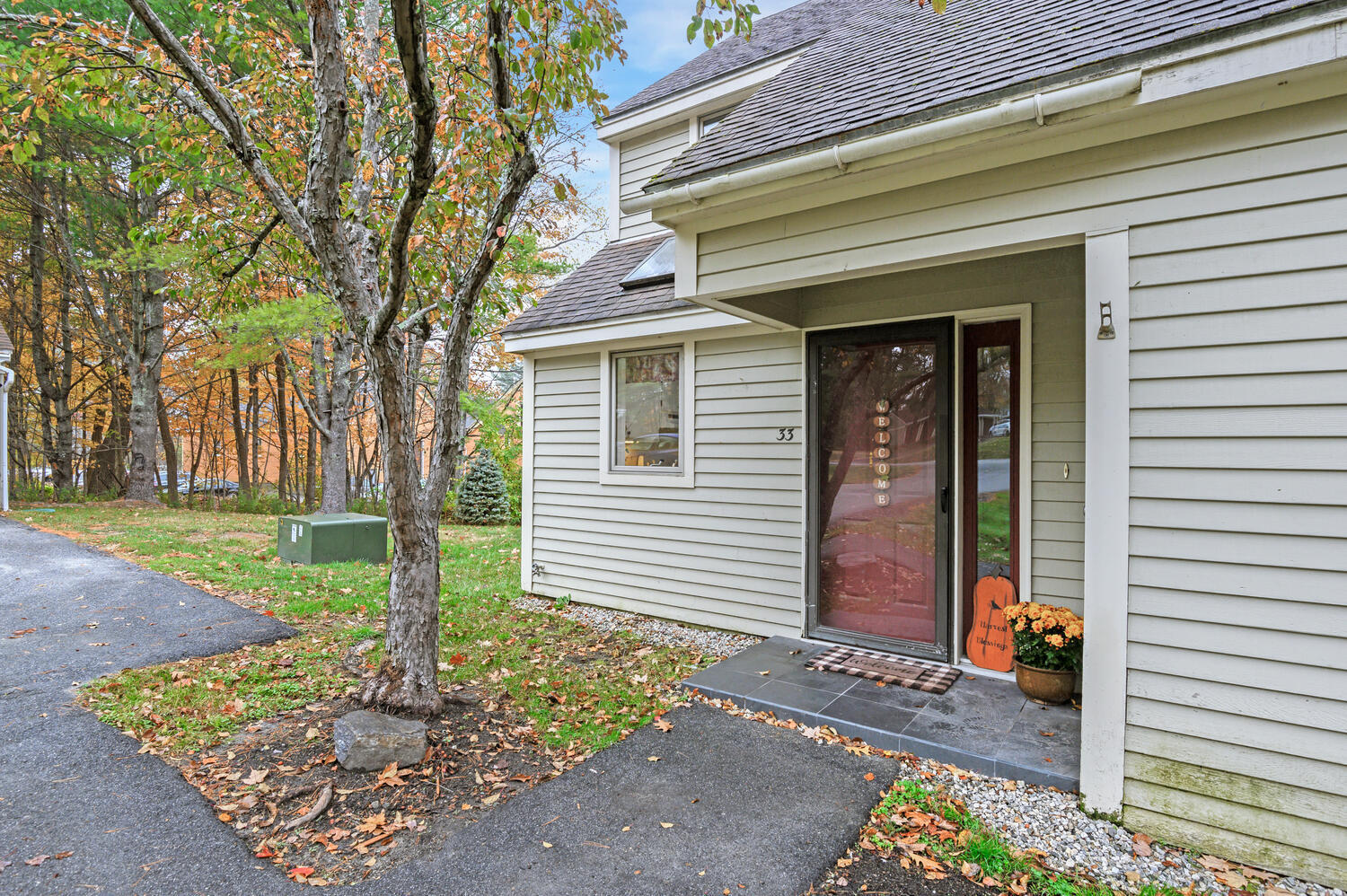 33 Linwood Road, Unit 33 Freeport, ME 04032 - Photo 4 of 35 33 Linwood Rd Freeport ME-large-004-018-