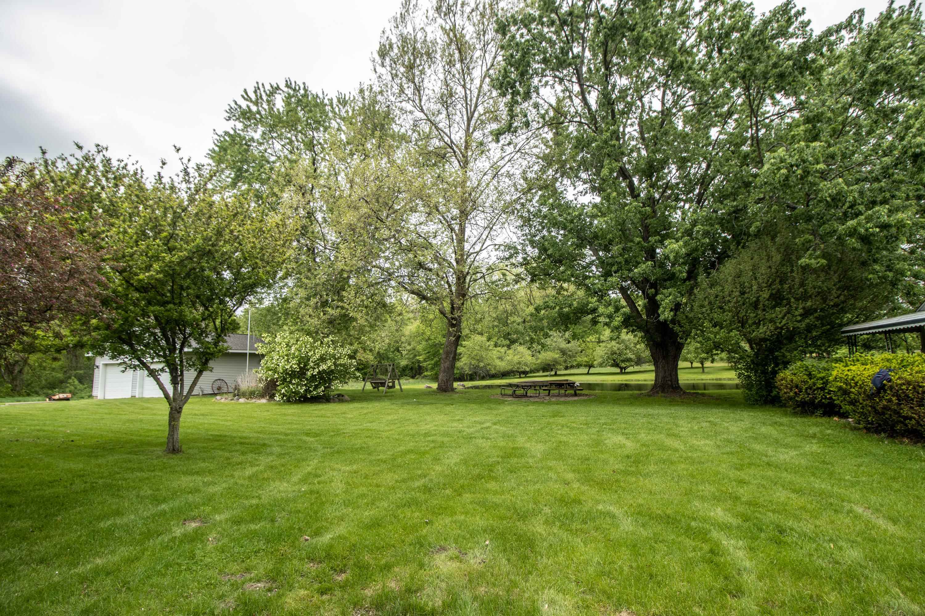 5377 East Vienna Road Clio, MI 48420 - Photo 36 of 51