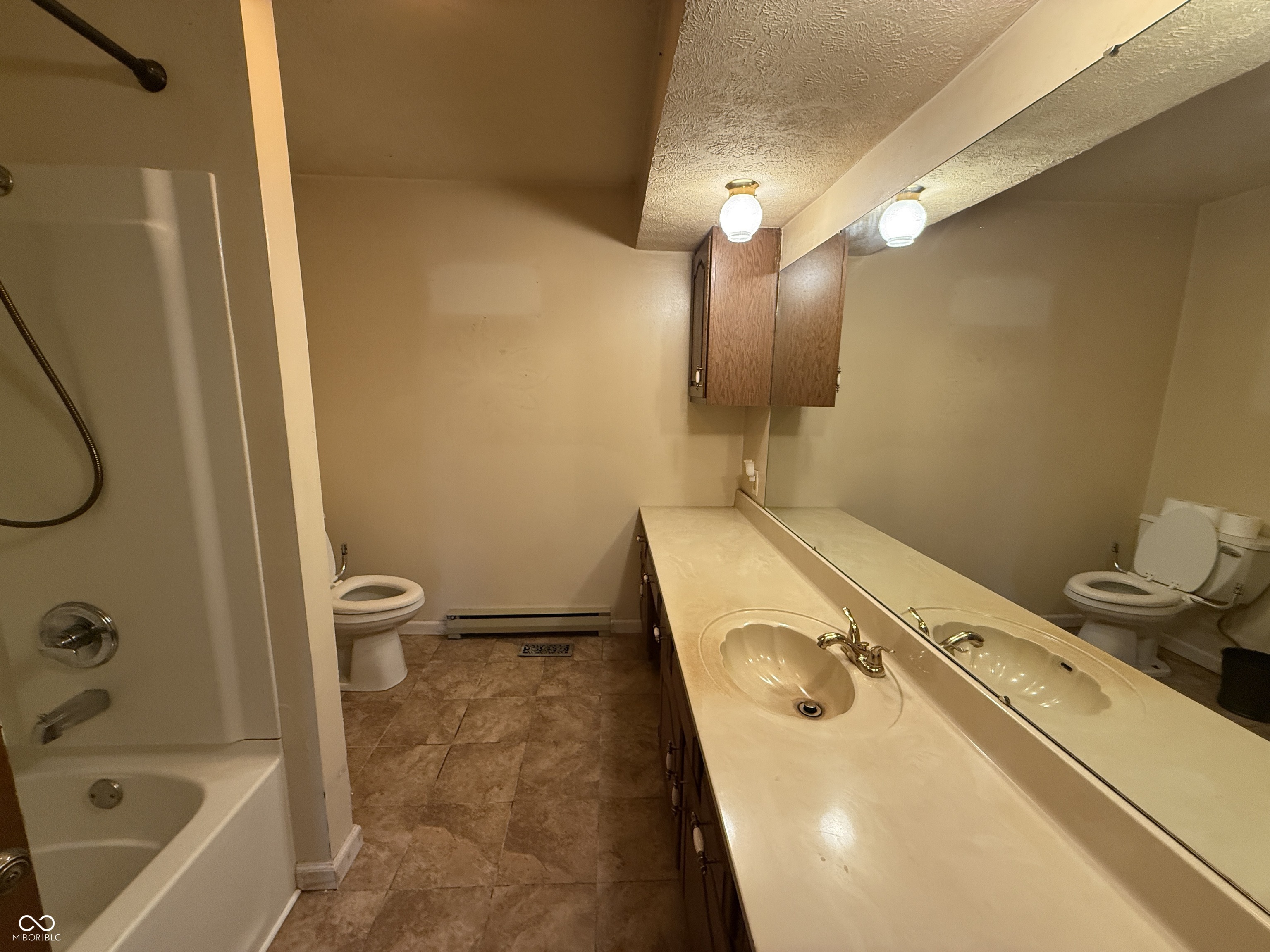 8020 West Deaver Road Columbus, IN 47201 - Photo 14 of 32