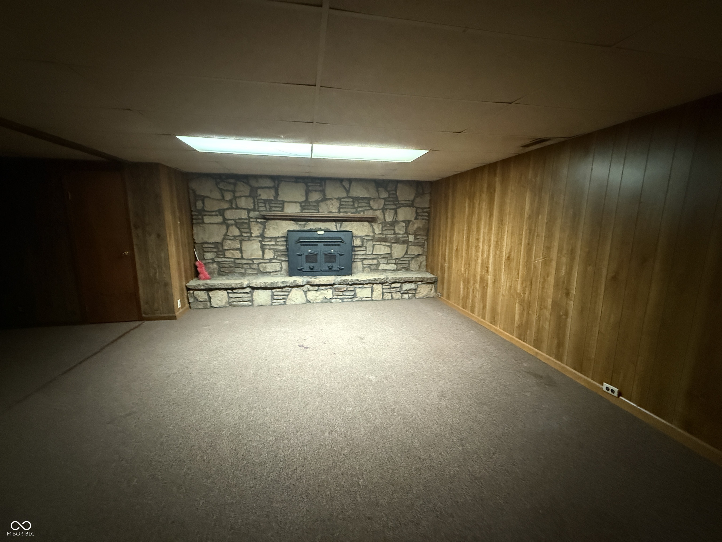 8020 West Deaver Road Columbus, IN 47201 - Photo 21 of 32